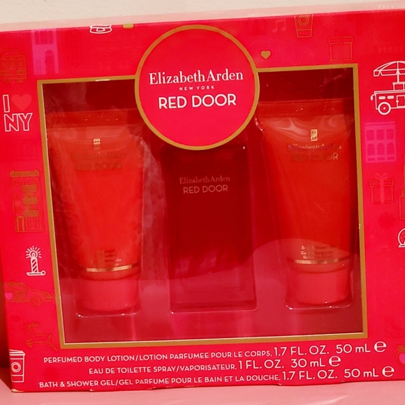 SOLD Elizabeth Arden 3 Pc RED DOOR Eau de Toilette Gift Set - Picture 2 of 3